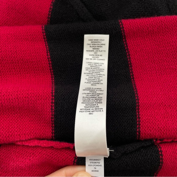 Chico's Cindy Hardware Detail Sweater Red Black Cold Shoulder Size Medium - Picture 13 of 14